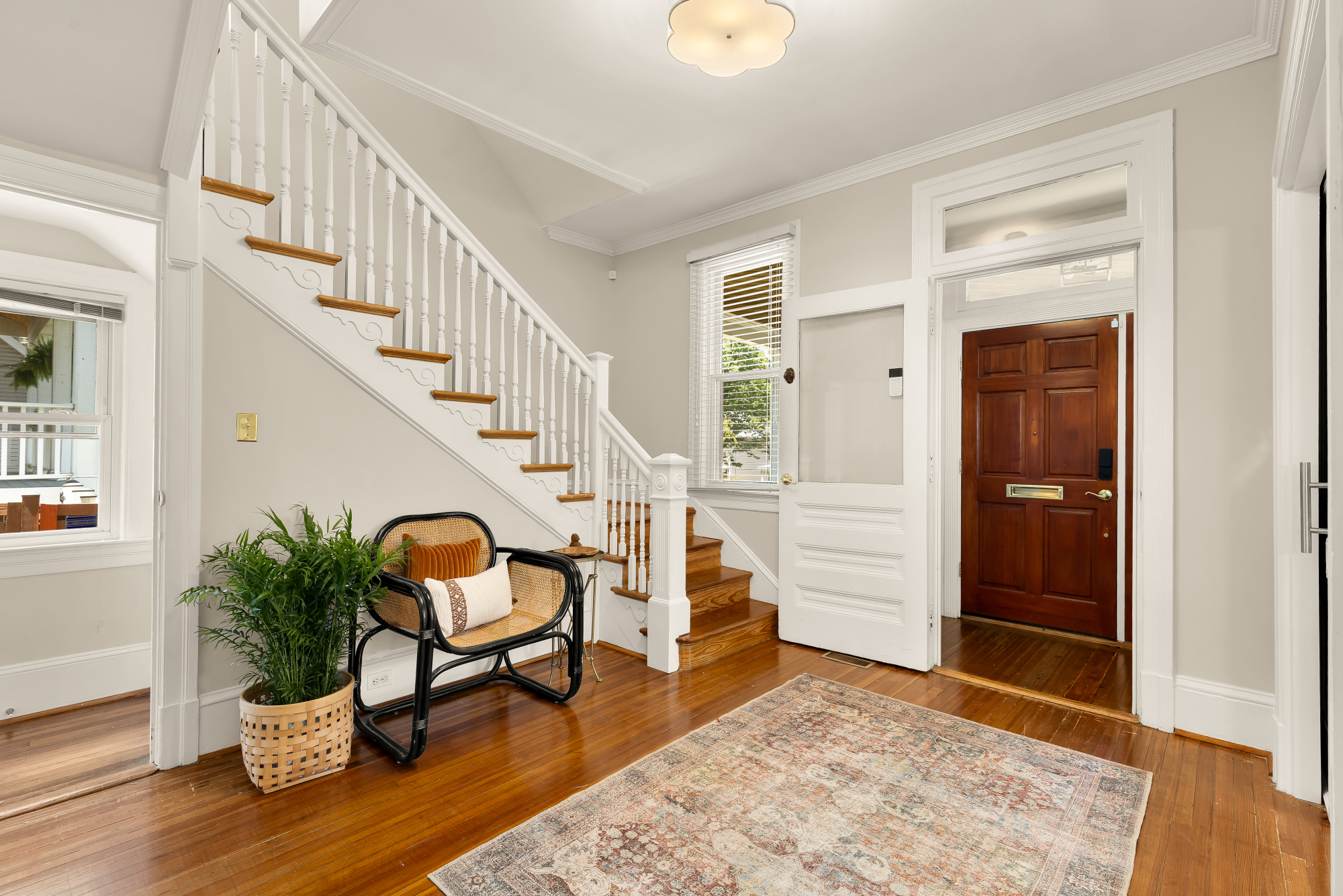 1231 Franklin St NE DC Front entrance